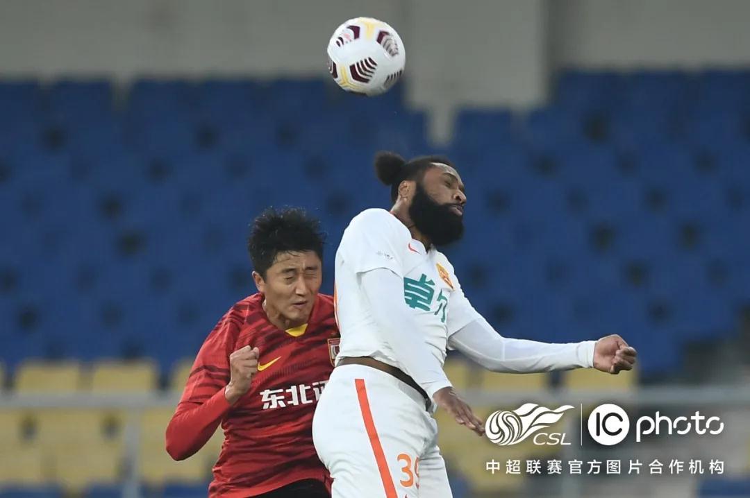 من هو هداف الدوري الألماني موسم 2024؟